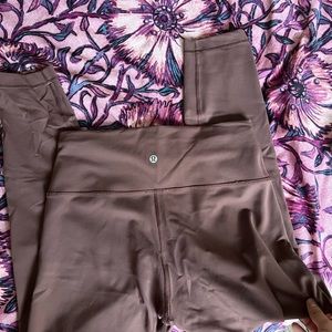 Lululemon Wonder Train Leggings Size 10 Brown